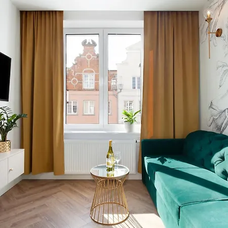 Elite Ogarna Old Town Apartment *
