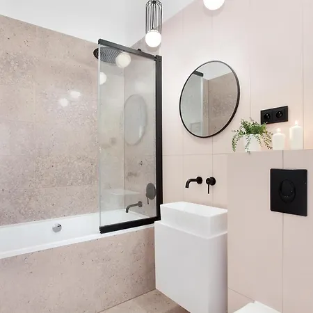 Elite Ogarna Old Town Appartement *