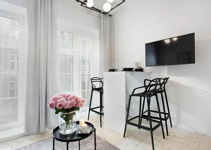 Апартаменты Elite Ogarna Old Town *